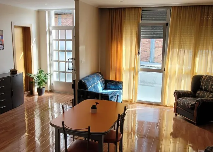 Casa Orense דירה *